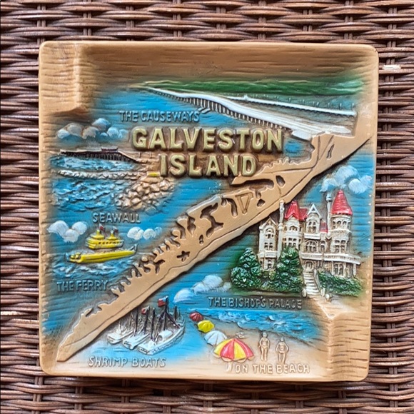 Vintage Galveston Island Souvenir Ashtray
